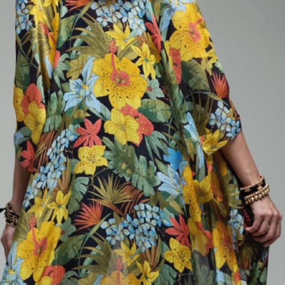 Daydream Floral Kimono NWT - Picture 3 of 11